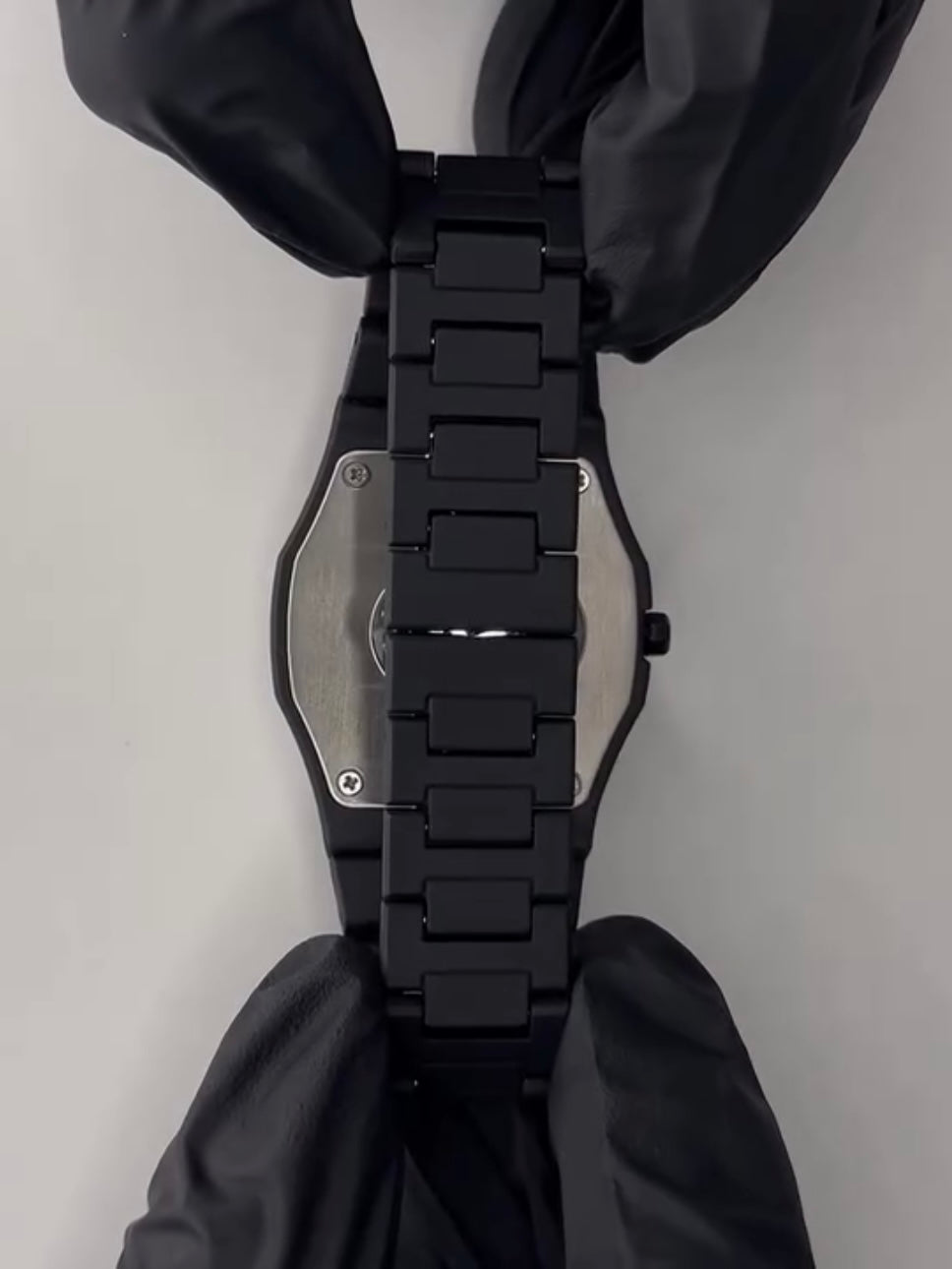 Aura Luxury Black Watch